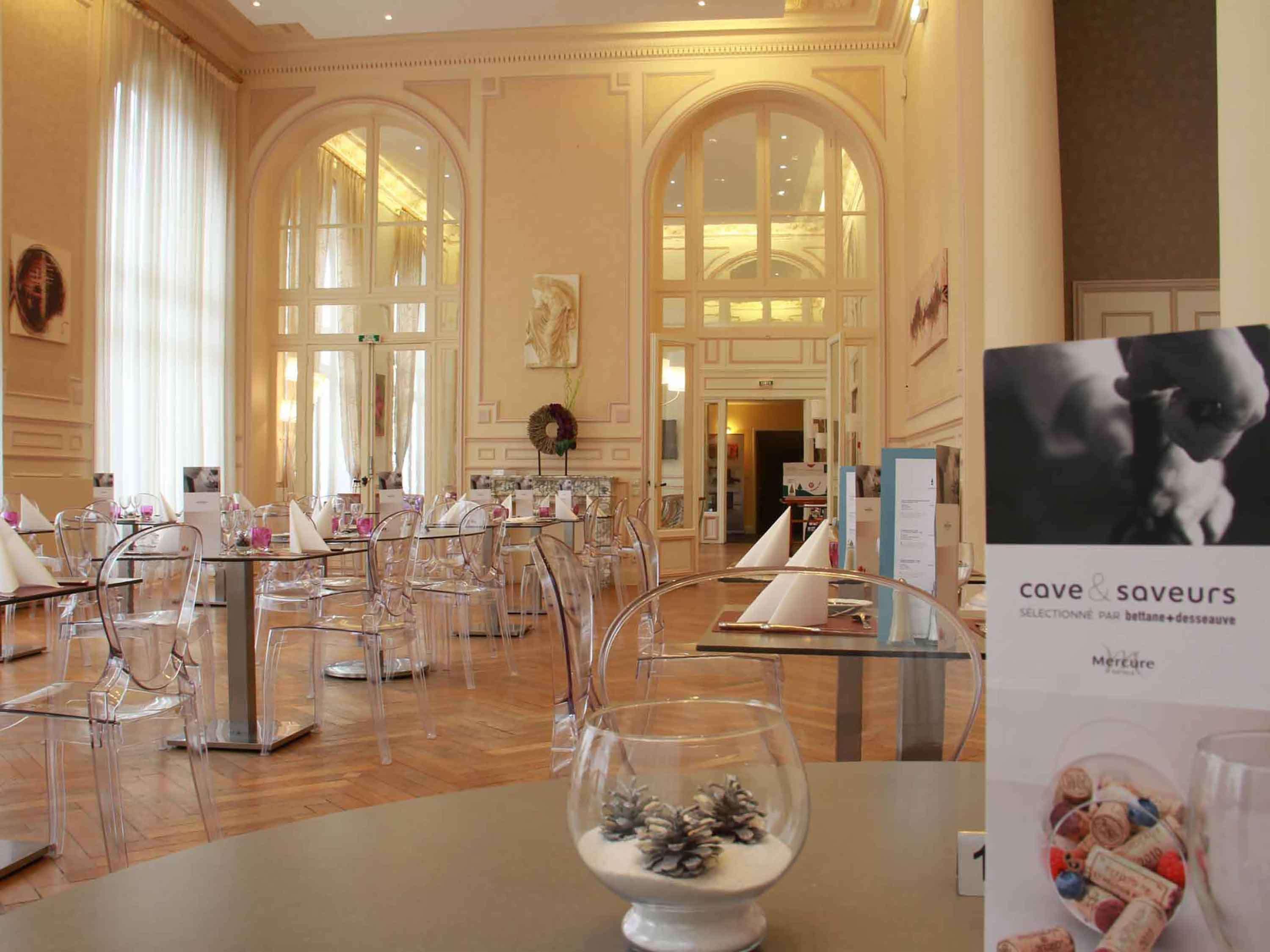 Hotel Mercure Saint-Nectaire Spa & Bien-Etre Eksteriør bilde