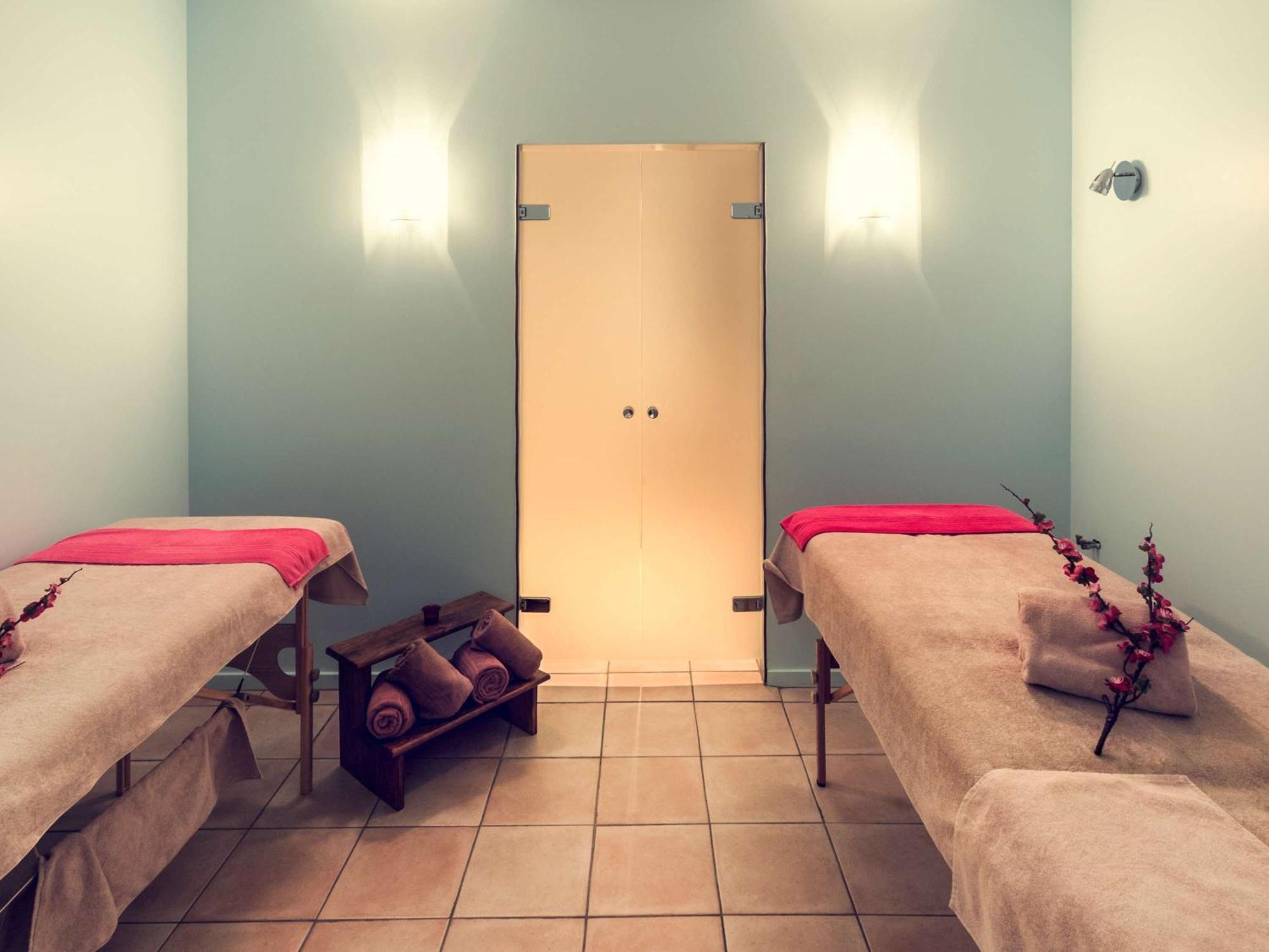 Hotel Mercure Saint-Nectaire Spa & Bien-Etre Eksteriør bilde